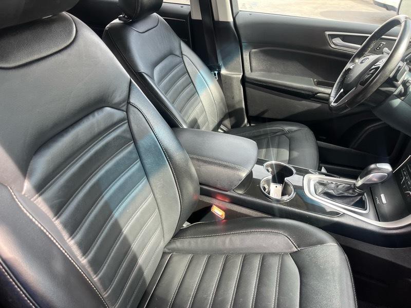 2015 Ford Edge Image 10