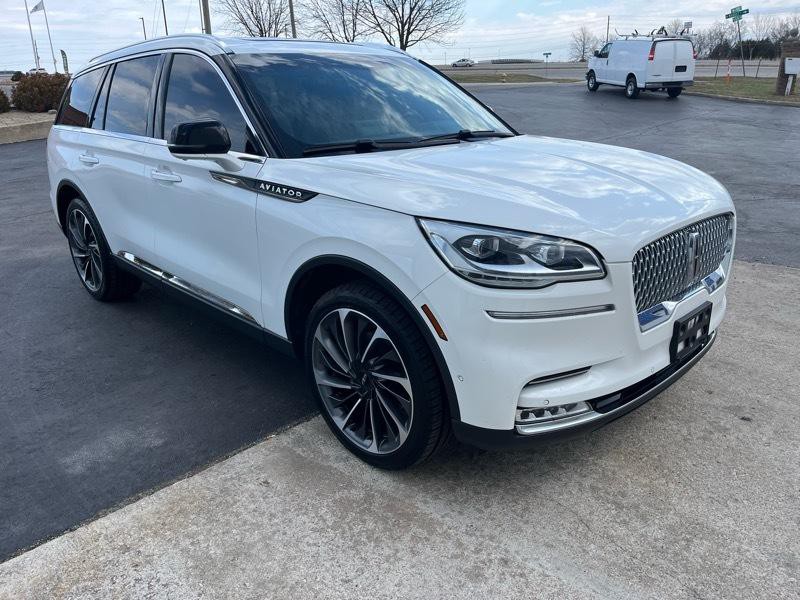 2020 Lincoln Aviator Image 4