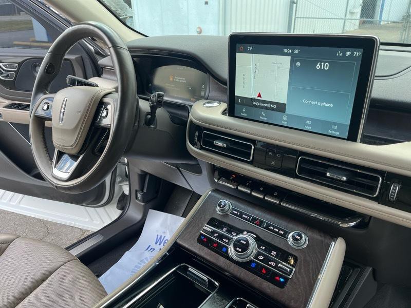 2020 Lincoln Aviator Image 11