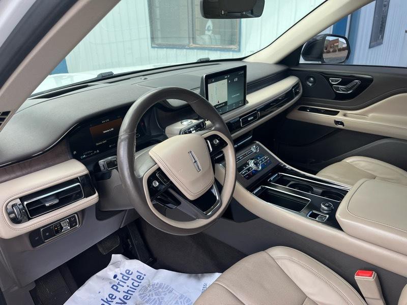 2020 Lincoln Aviator Image 15