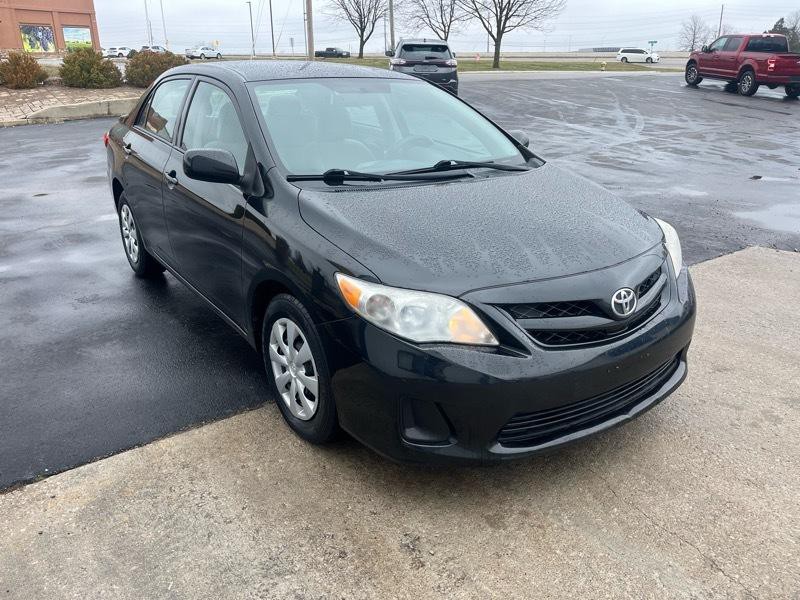 2011 Toyota Corolla Image 4