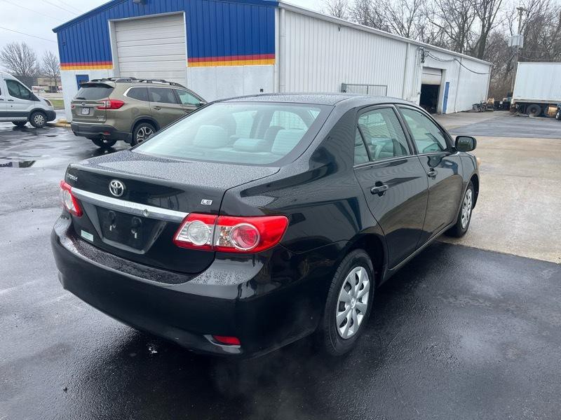 2011 Toyota Corolla Image 5