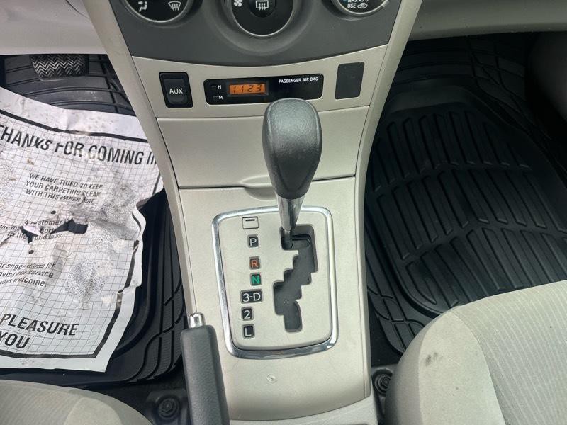 2011 Toyota Corolla Image 16