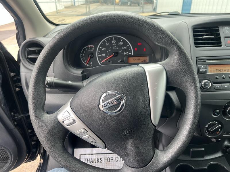 2018 Nissan Versa Image 19