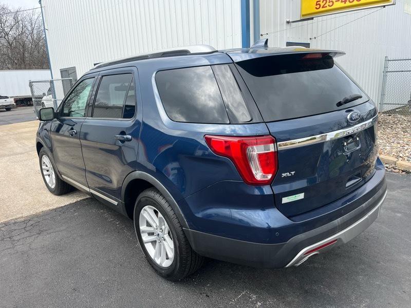 2017 Ford Explorer Image 7