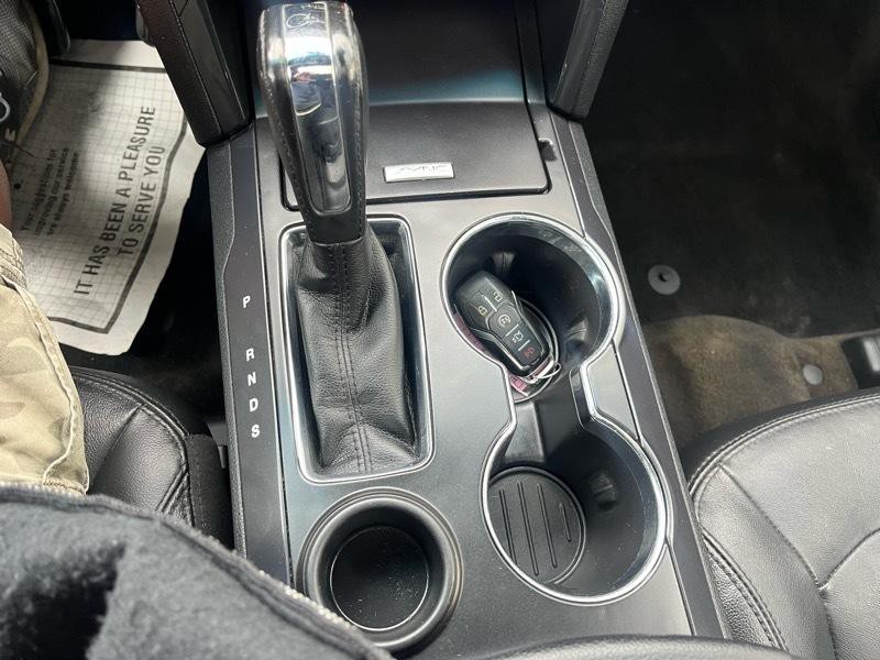 2017 Ford Explorer Image 19