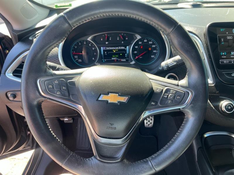 2016 Chevrolet Malibu Image 19