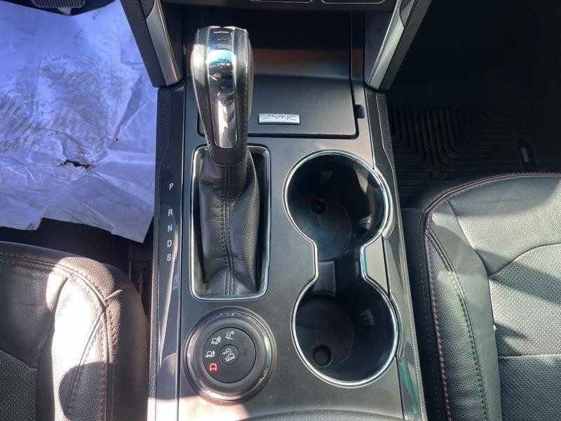 2016 Ford Explorer Image 19