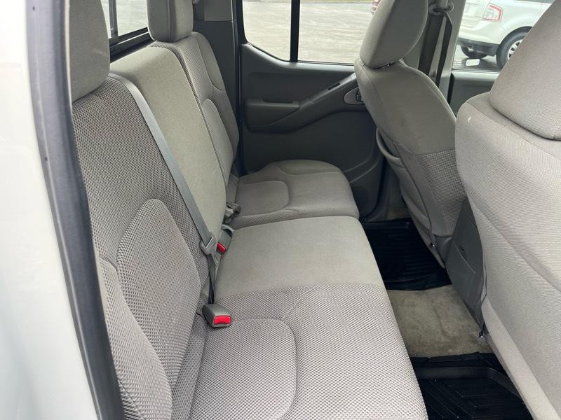 2018 Nissan Frontier Image 11