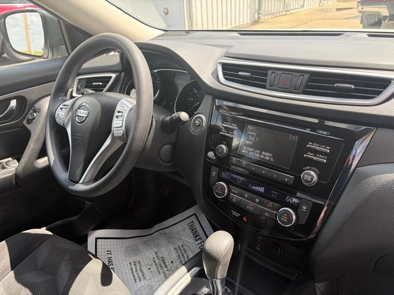 2014 Nissan Rogue Image 11