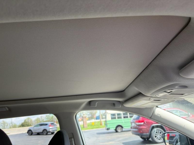 2014 Nissan Rogue Image 12