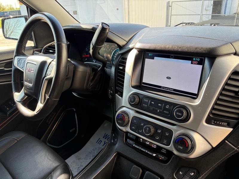 2017 GMC Yukon Image 11