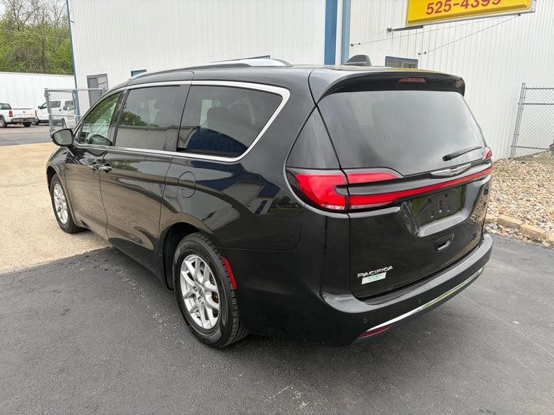 2021 Chrysler Pacifica Image 7