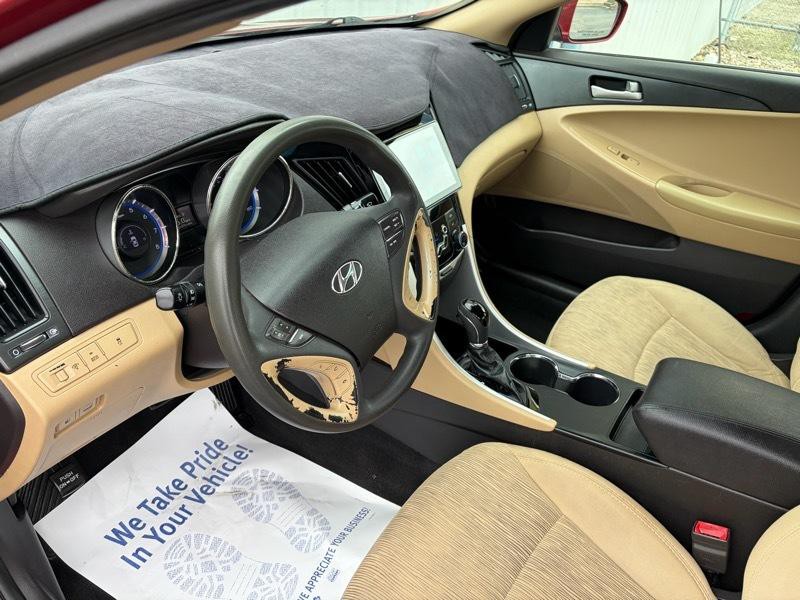 2011 Hyundai Sonata Image 8