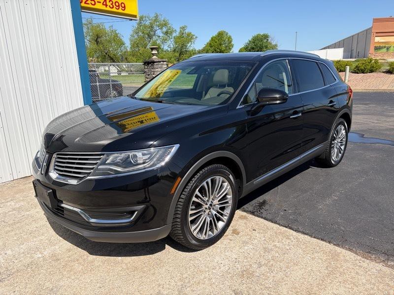 2016 Lincoln MKX Image 2