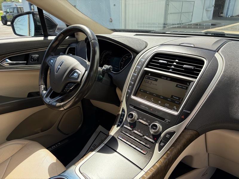 2016 Lincoln MKX Image 11