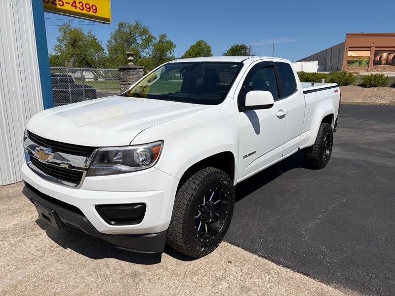 2020 Chevrolet Colorado Image 2