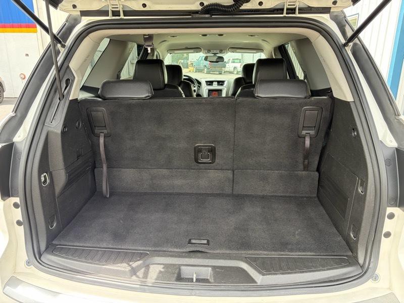 2014 GMC Acadia Image 8