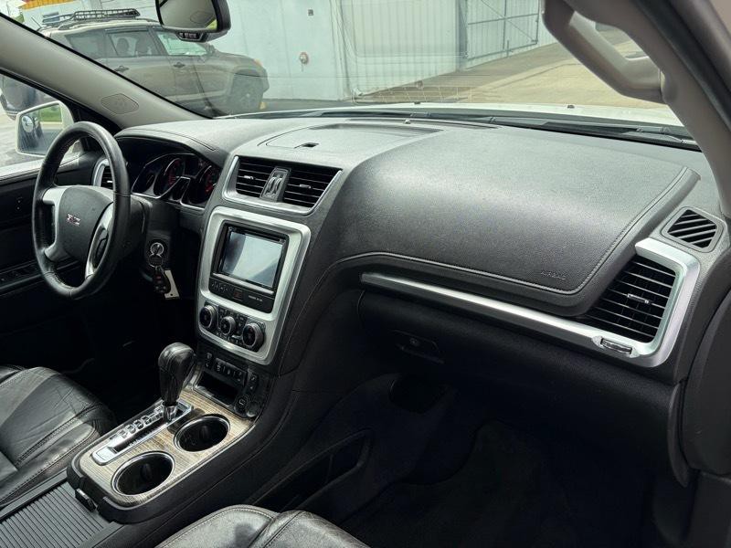 2014 GMC Acadia Image 9