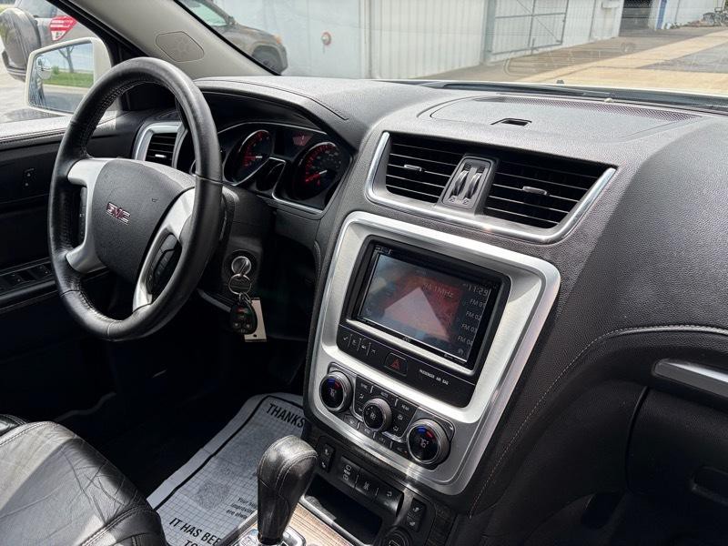 2014 GMC Acadia Image 11