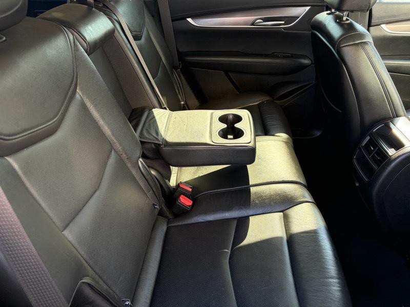 2019 Cadillac XT5 Image 12