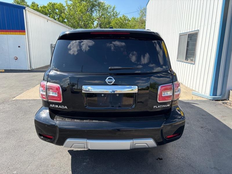 2017 Nissan Armada Image 6