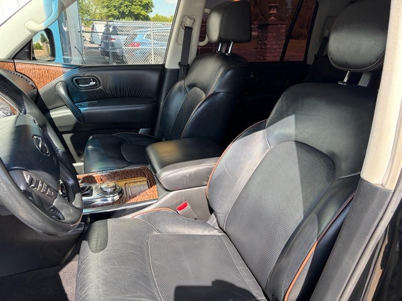 2017 Nissan Armada Image 16
