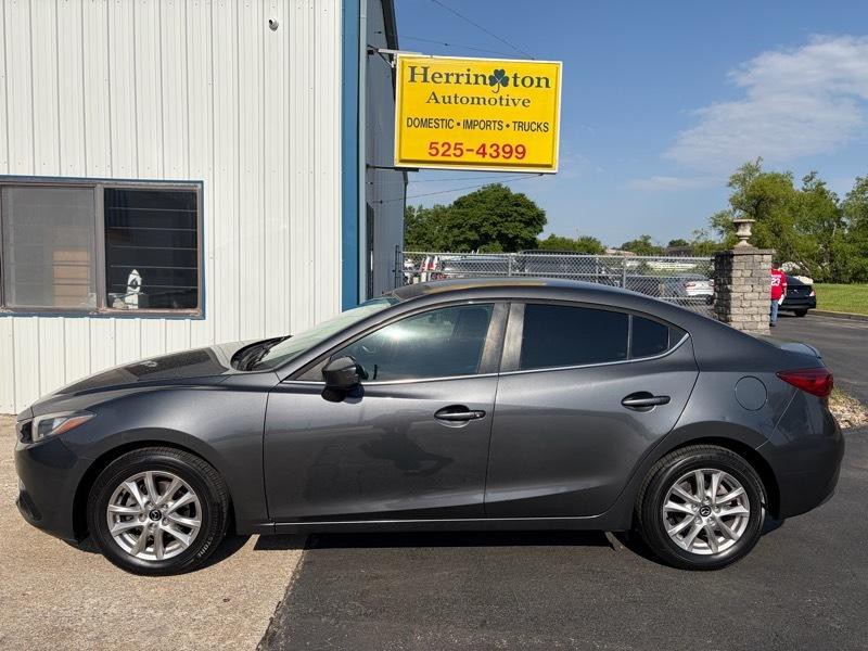 2015 Mazda Mazda3 Image 1