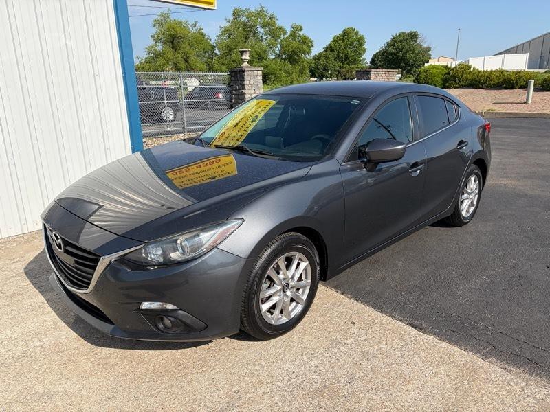 2015 Mazda Mazda3 Image 2