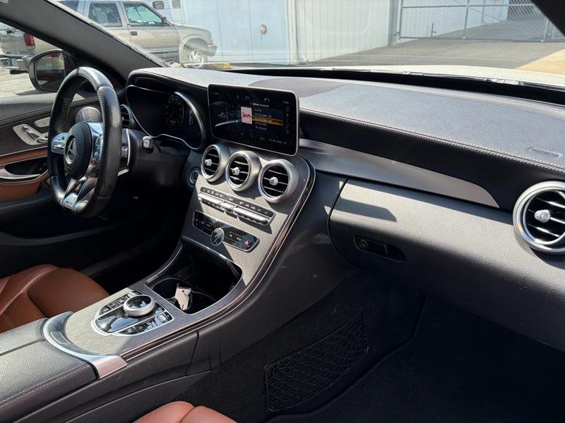 2019 Mercedes-Benz C-Class Image 9