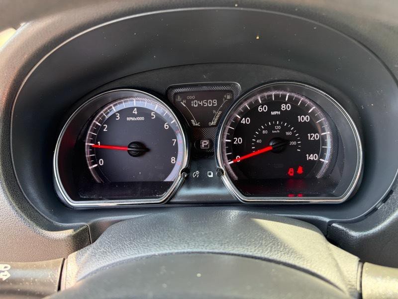 2016 Nissan Versa Image 18