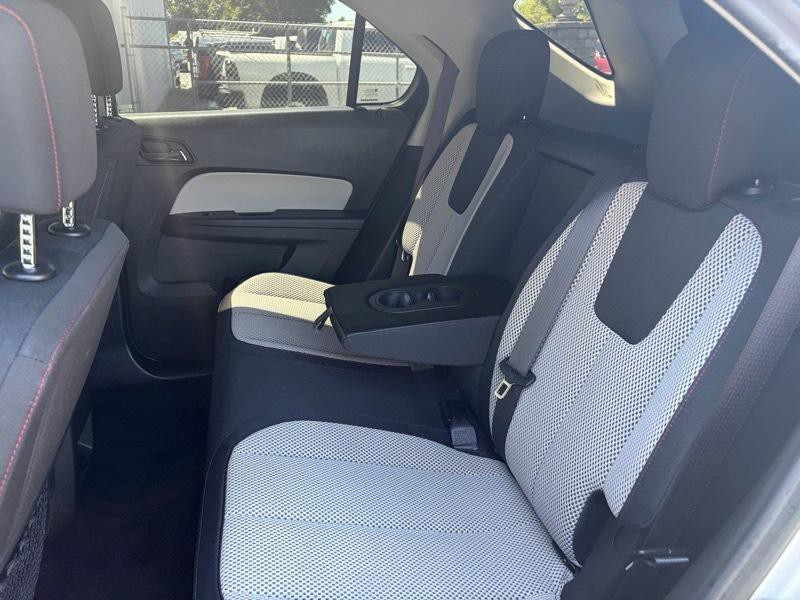 2016 Chevrolet Equinox Image 12