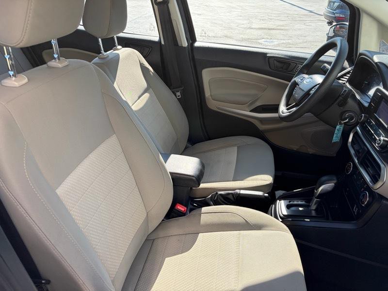 2020 Ford Econoline Image 9