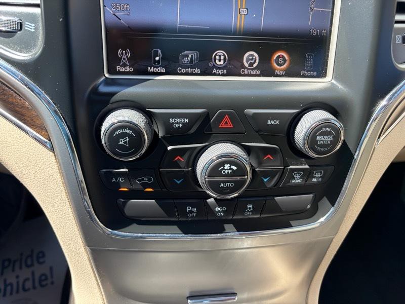 2014 Jeep Grand Cherokee Image 17