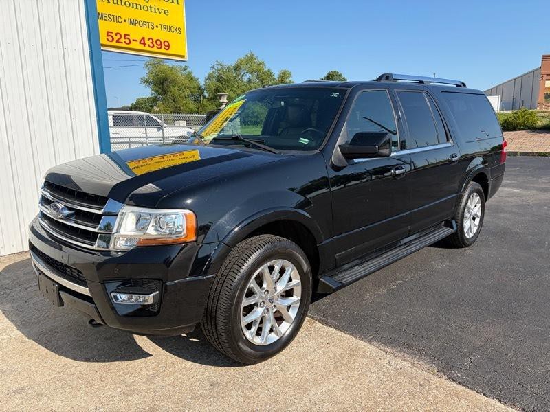 2017 Ford Expedition Image 2