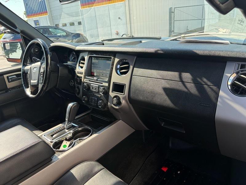 2017 Ford Expedition Image 9
