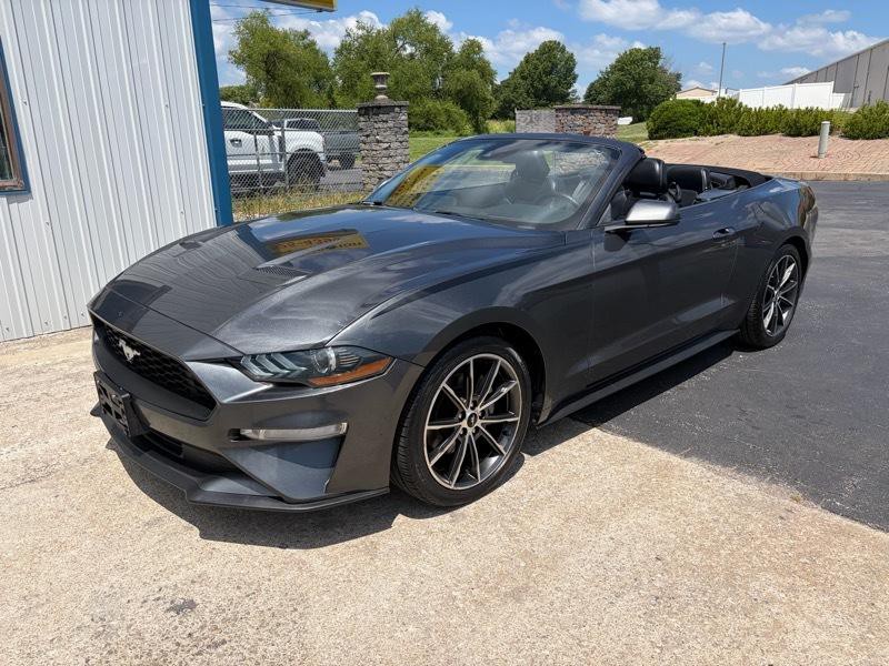 2019 Ford Mustang Image 2