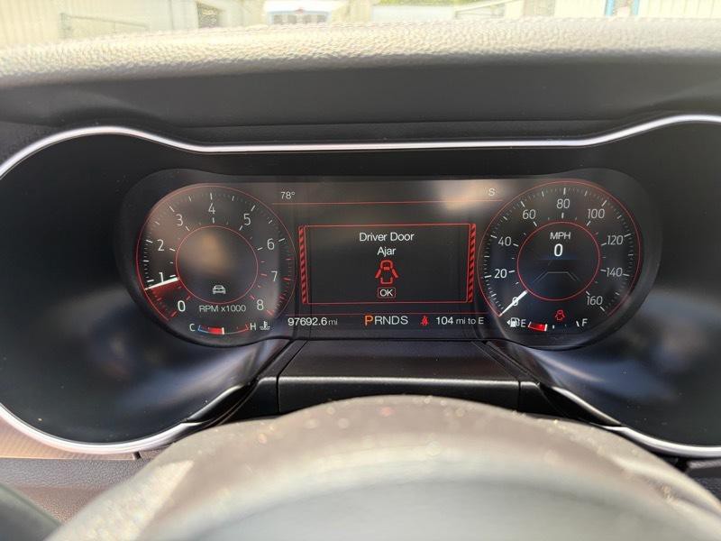 2019 Ford Mustang Image 15