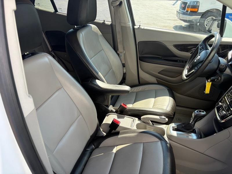 2016 Buick Enclave Image 10