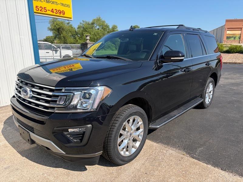 2021 Ford Expedition Image 2