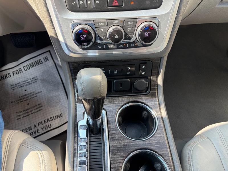 2015 GMC Acadia Image 18