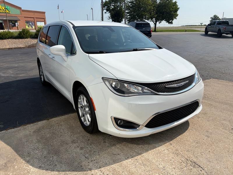 2020 Chrysler Pacifica Image 11