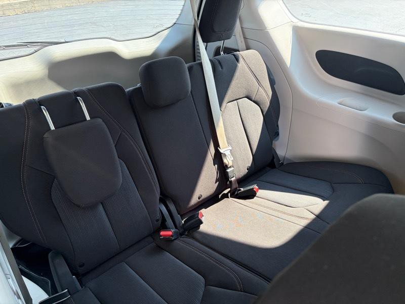 2020 Chrysler Pacifica Image 14