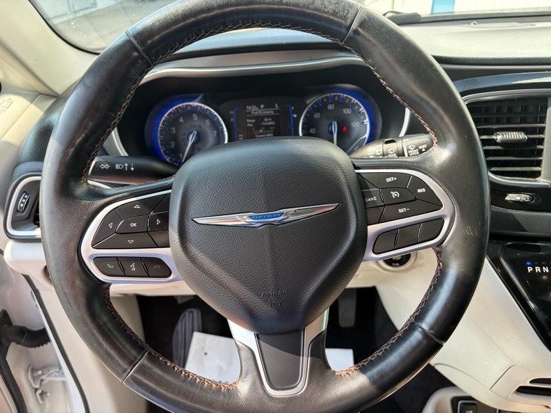 2020 Chrysler Pacifica Image 20