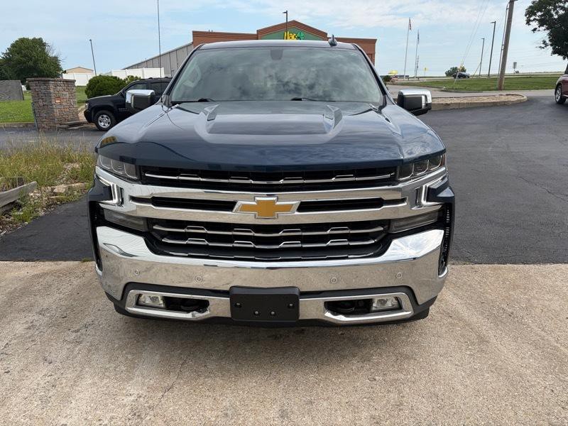 2021 Chevrolet Silverado 1500 Image 3