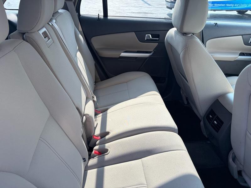 2013 Ford Edge Image 10