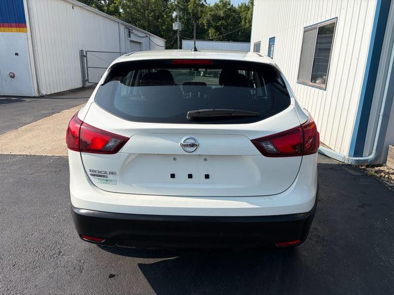 2019 Nissan Rogue Image 6