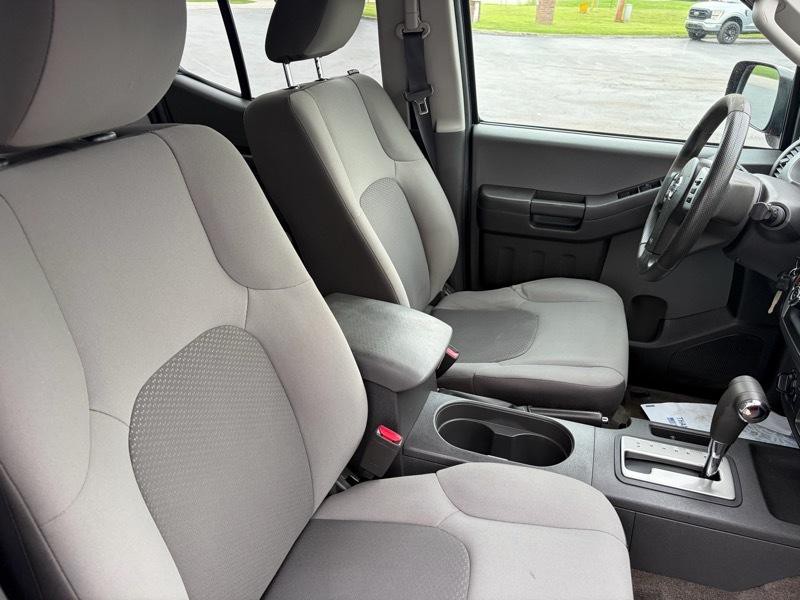 2015 Nissan Xterra Image 10