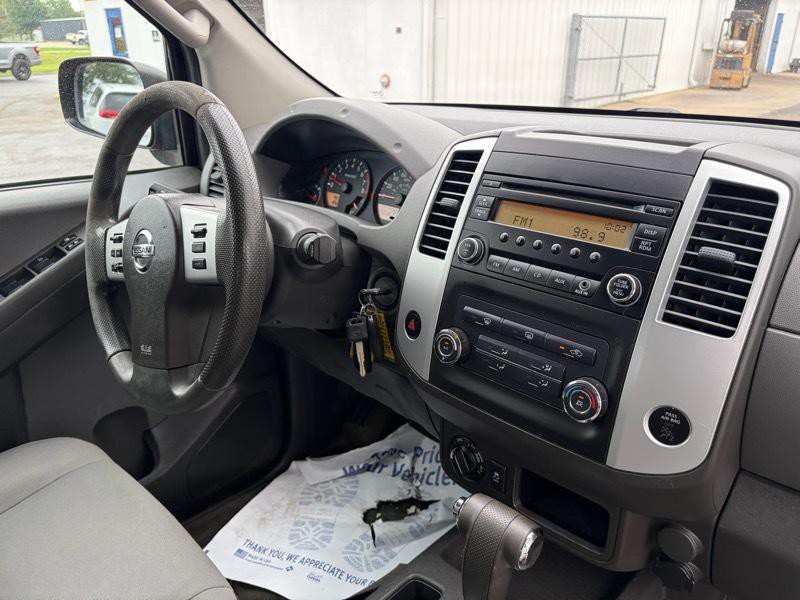 2015 Nissan Xterra Image 11