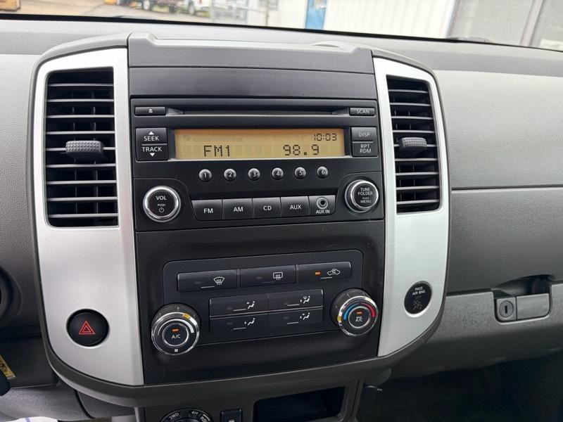 2015 Nissan Xterra Image 16